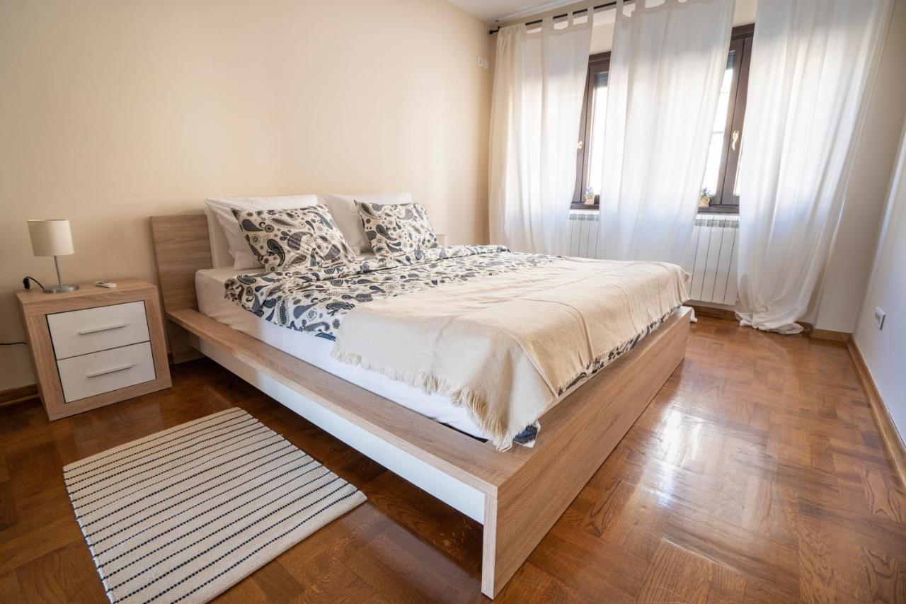 Desire, City Center Apartment Terazije بلغراد المظهر الخارجي الصورة